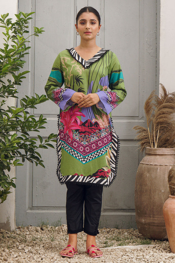 Bold Line Digital Printed Lawn Collection 2022 by Motifz