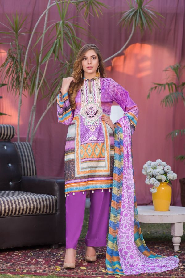Riwayat by Zebaish Digital Embroidered Lawn Collection | DE03